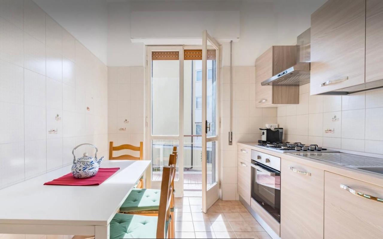 Casa Daniela&Mauro Lägenhet Rom Exteriör bild